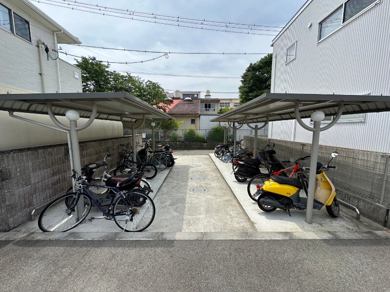 物件内観写真29　(駐輪場)