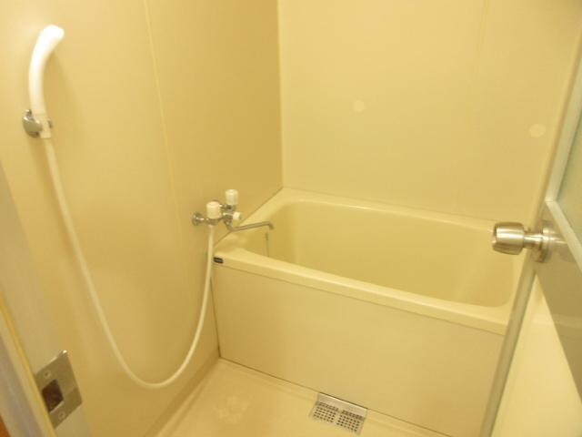 物件内観写真9　(一日の疲れを取りましょう♪)