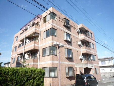 クローネ笹倉外観写真