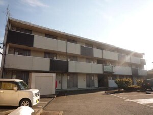 アンサンブル山室外観写真