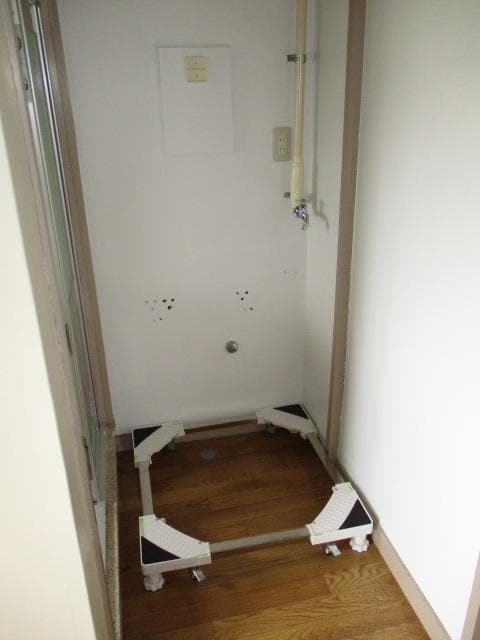 居室(室内洗濯機置き場)