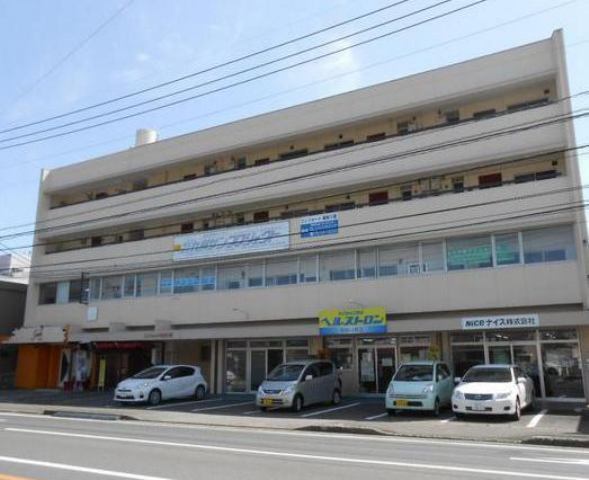 コンフォート和知川原