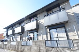 フローラ神宮外観写真
