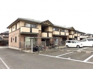 コンフォーレ原田外観写真