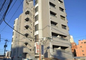 コスモドローム外観写真