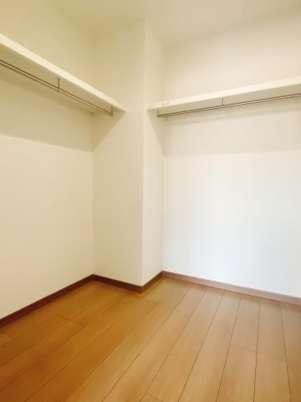 収納(まるでお部屋！？な広々ウォークインクロゼット☆)