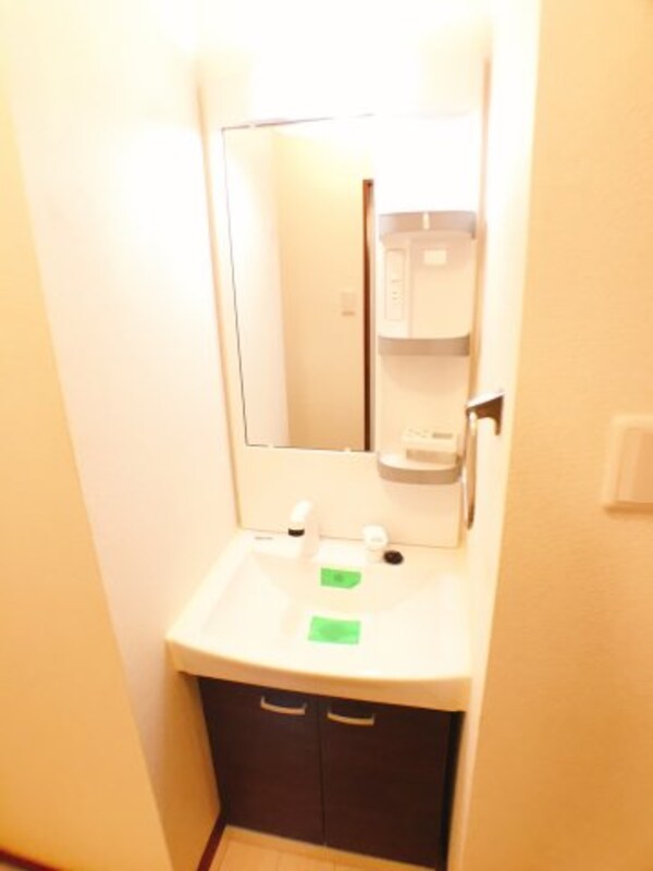 独立洗面台(同型タイプのお部屋です☆)