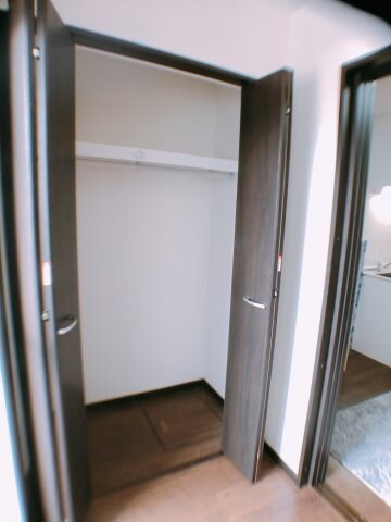 物件内観写真9　(写真は反転同型タイプのモデルルームです★)