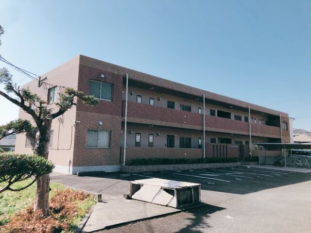 物件外観写真1　(過ごしやすい環境の田崎町(*^^*))