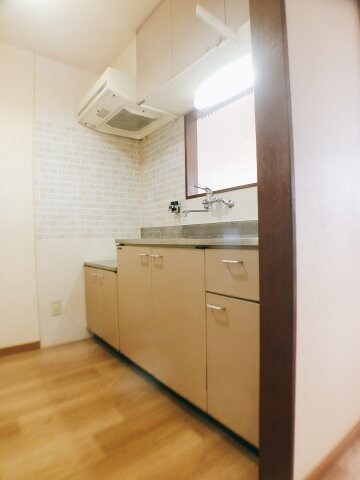 物件内観写真7　(カウンターキッチン仕様★)