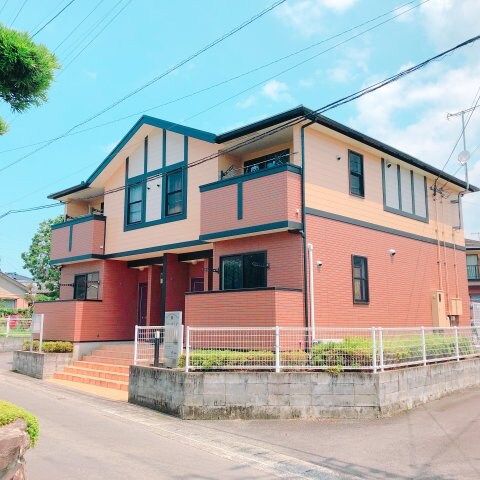 物件外観写真1　(重厚感・・・♪川内高校近く★)