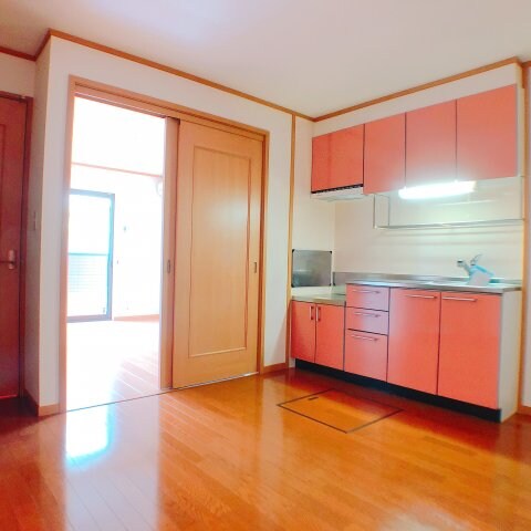 物件内観写真2　(101号室の写真になります★)