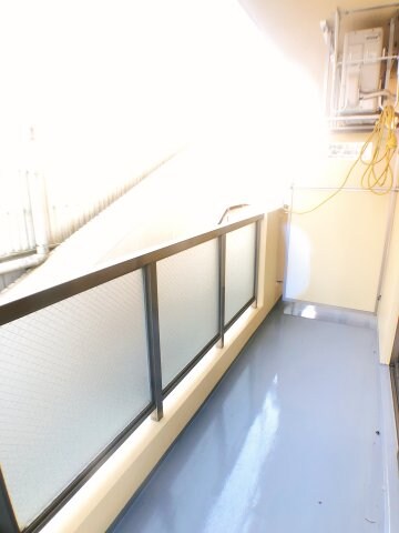 物件内観写真6　(広々としたバルコニー★写真は205号室の写真です★)