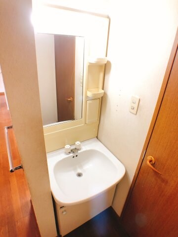 物件内観写真11　(1F独立洗面台付き★)