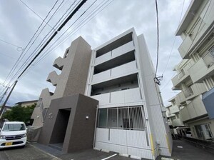 パルイースト外観写真