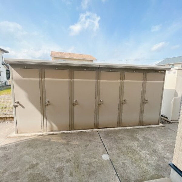 建物設備(室外物置)