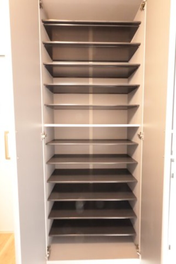 収納(シューズクロークの収納力は安心)