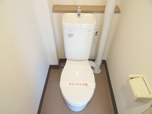 トイレ(トイレ一式新品です※別室の写真)