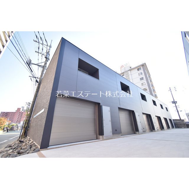 Garage諏訪野町