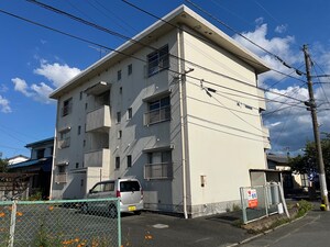 青木ビル外観写真