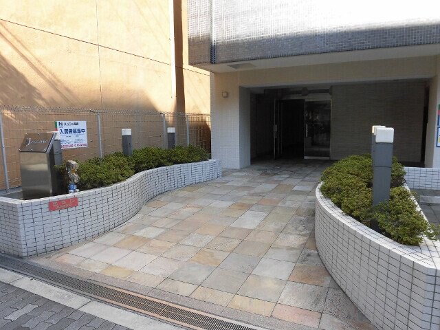 物件外観写真2　(鉄筋コンクリート造♪)