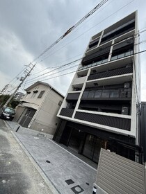 大阪メトロ御堂筋線 西中島南方駅 8階建 1年未満の外観写真
