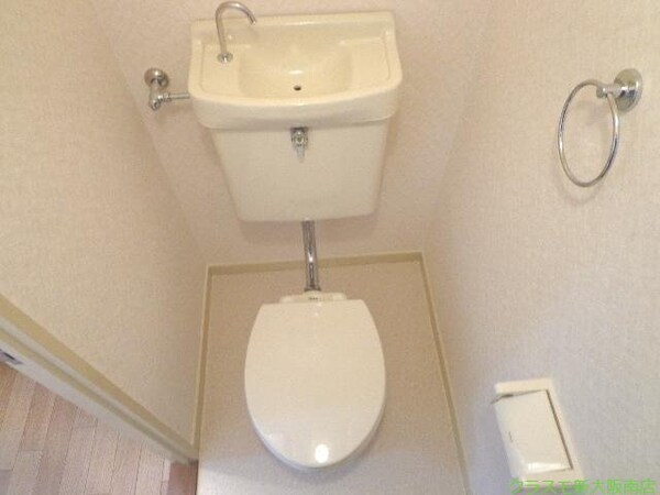トイレ(普通が一番です！！)