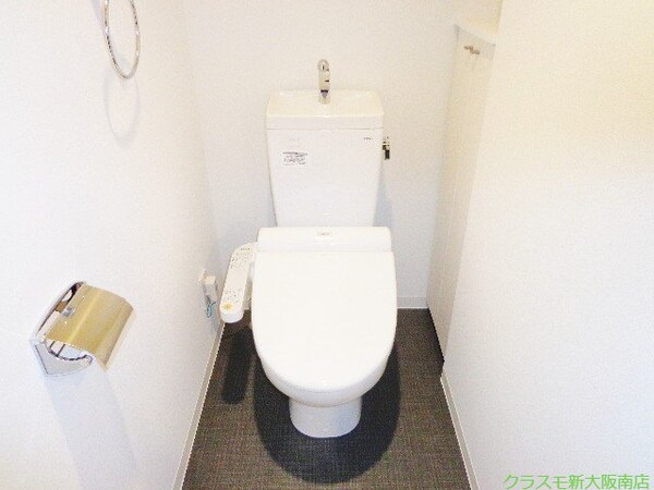 トイレ(暖房便座・洗浄機能を備えたシャワートイレ)