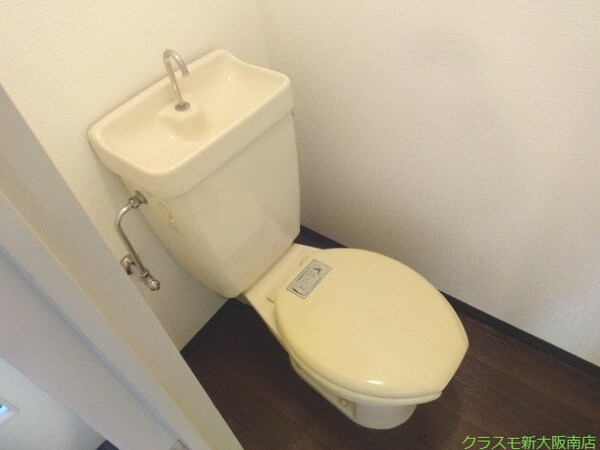 トイレ(清潔感がありますね♪)