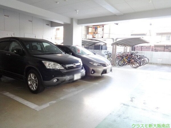 駐車場(駐車場も空きがございます。お問合わせ下さいませ。)