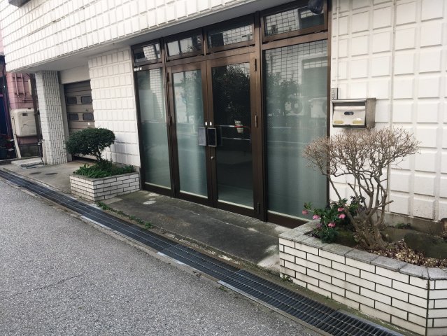 レジデンス前田貸事務所