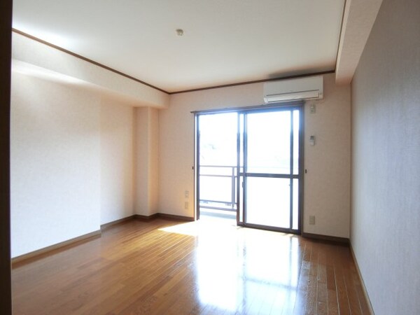その他(他のお部屋の参考写真となります。)