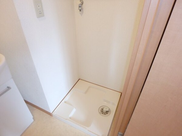 建物設備(他のお部屋の参考写真となります。)