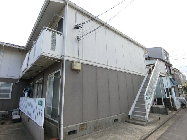 物件外観写真1　(目の前は抜けており陽当たりの良いお部屋♪)