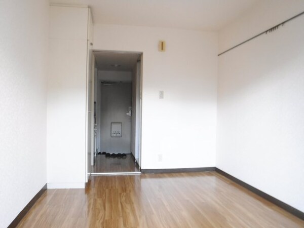 居室(他のお部屋の参考写真となります。)