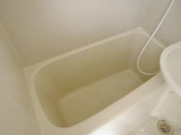 浴室(他のお部屋の参考写真となります。)