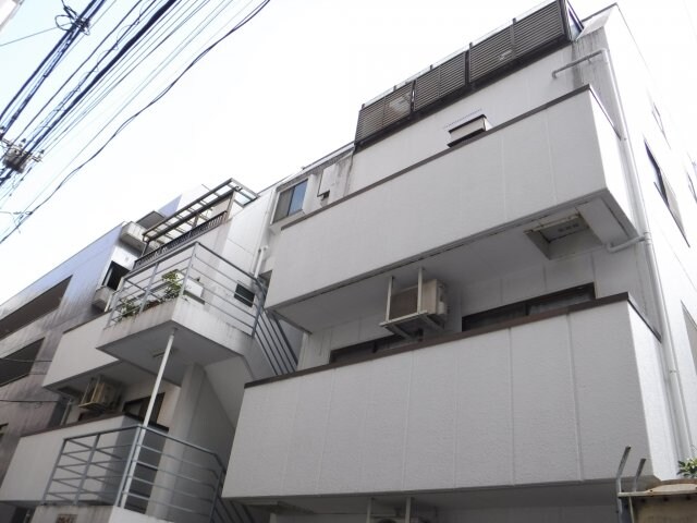 物件外観写真1　(武蔵小杉駅徒歩2分♪)