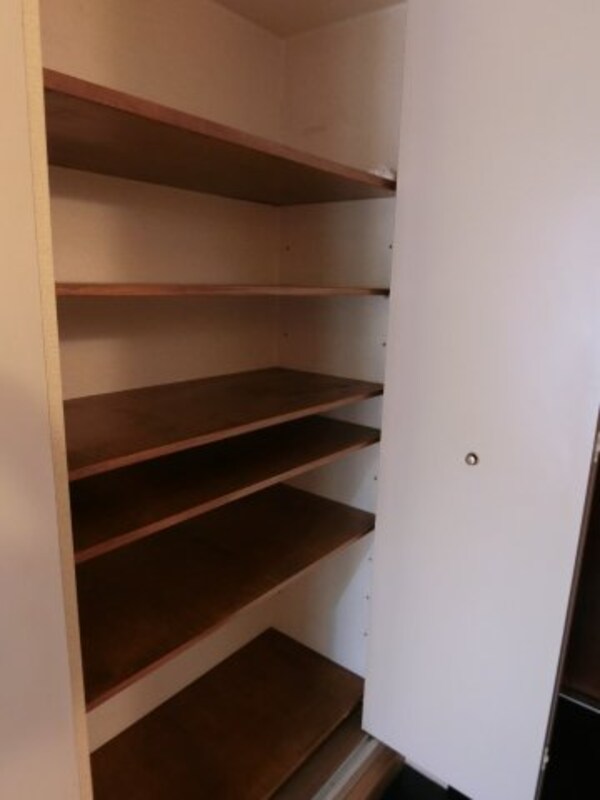 収納(他のお部屋の参考写真となります。)