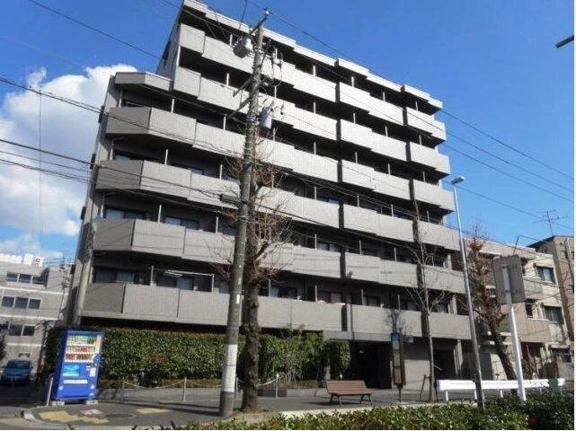 物件外観写真1　(2011年完成分譲マンション！)