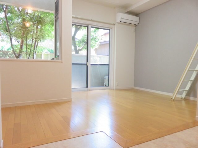 物件内観写真2　(別部屋参考写真です)