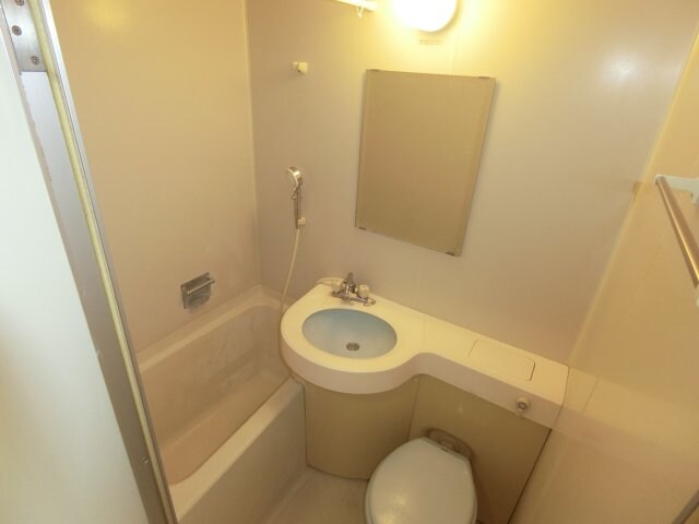 物件内観写真5　(他のお部屋の参考写真となります。)