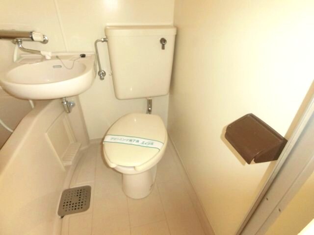 物件内観写真7　(他のお部屋の参考写真となります。)