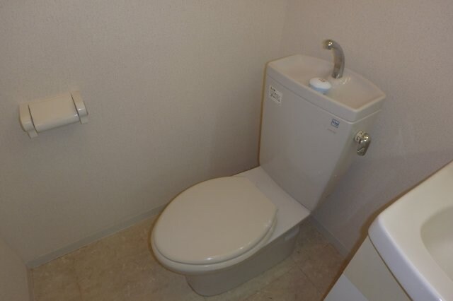 物件内観写真8　(他のお部屋の参考写真となります。)