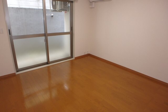 物件内観写真11　(他のお部屋の参考写真となります。)