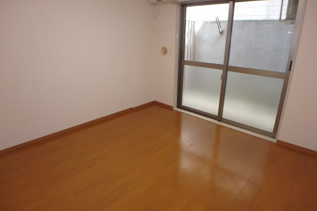 物件内観写真12　(他のお部屋の参考写真となります。)