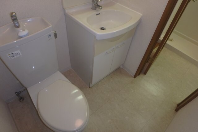 物件内観写真17　(他のお部屋の参考写真となります。)