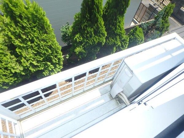 バルコニー(他のお部屋の参考写真となります。)