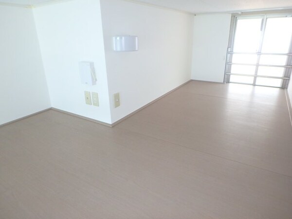 寝室(他のお部屋の参考写真となります。)