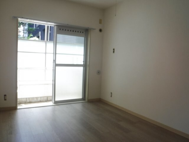 物件内観写真8　(他のお部屋の参考写真となります。)