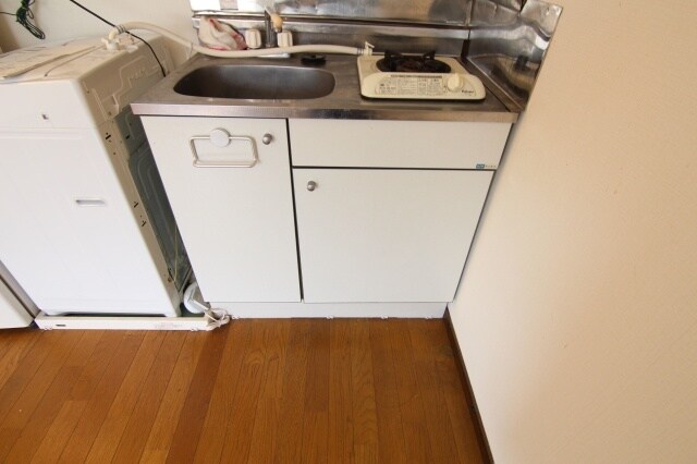 物件内観写真3　(1口コンロあり)